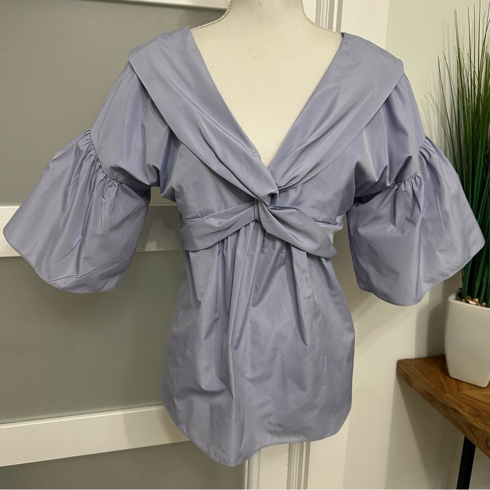 Cinq à Sept Carolyn Top Bell Sleeve SZ Small Lilac Smoke Designer Worn Once EUC